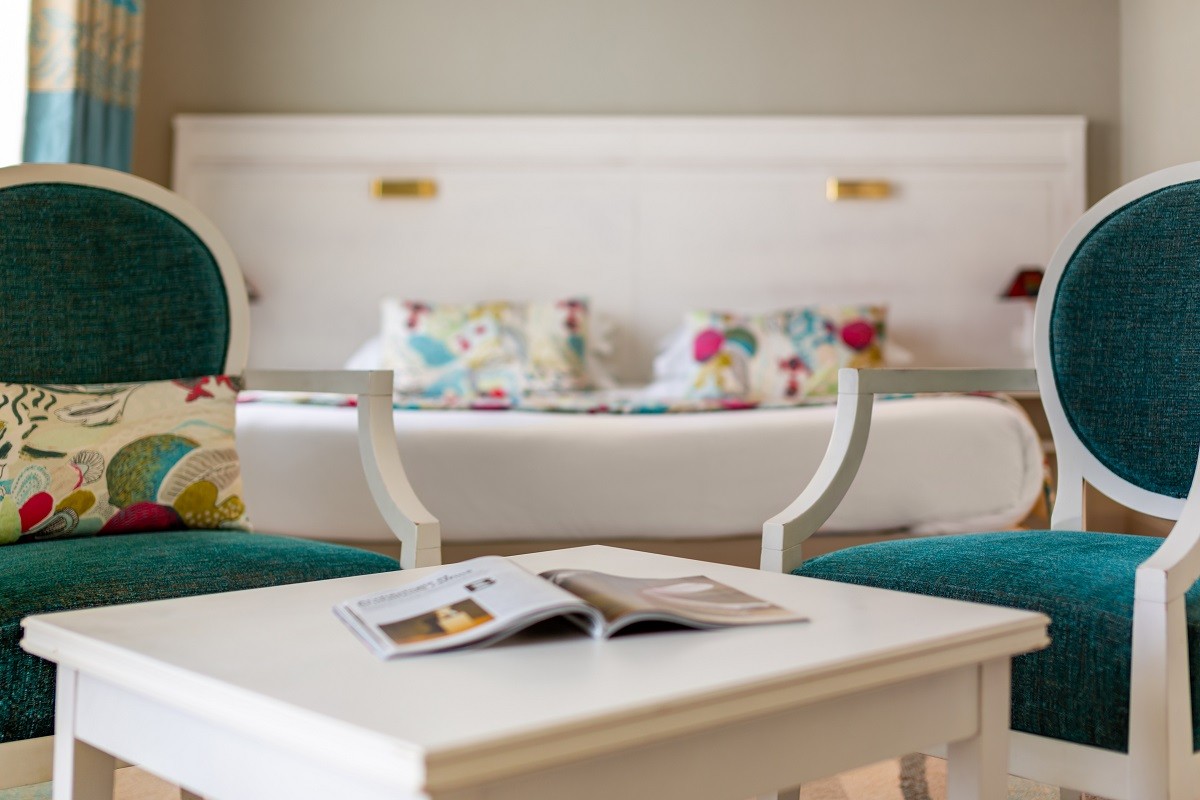 395/Photos/Chambres/Superieure/Terre/castel_clara_thalasso_and_spa_chambre_superieure_vue_terre_002.jpg
